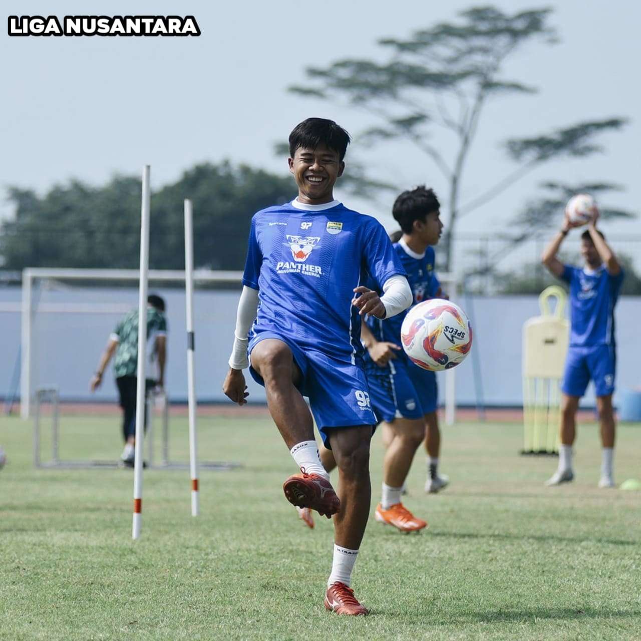 Persib Bandung Siap Mendatangkan Bek Kiri Baru Untuk Putaran Kedua BRI Liga 1