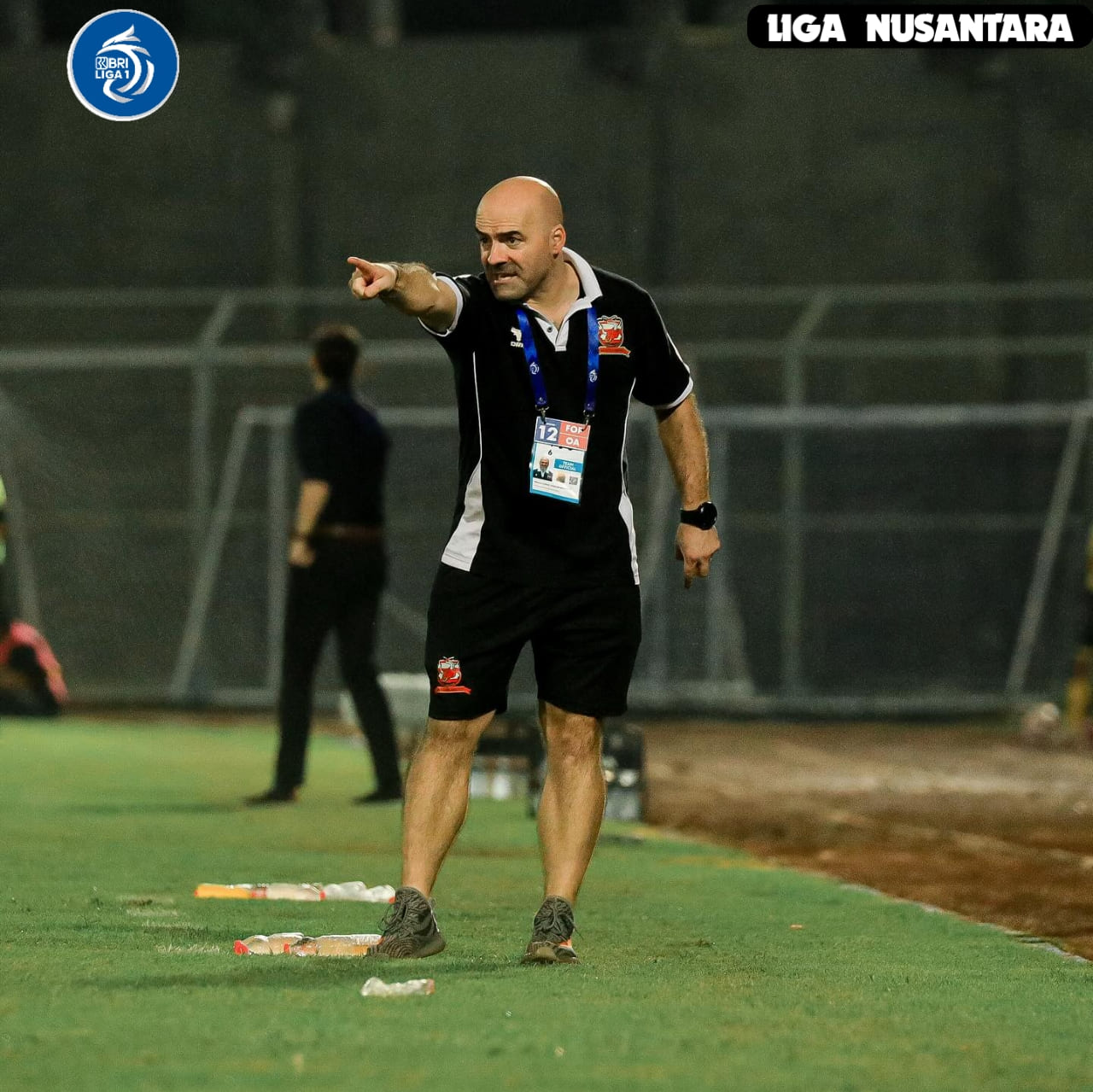 Madura United Kecewa Wasit Tidak Menampilkan Hasil VAR Saat Momen Melawan Persebaya Surabaya