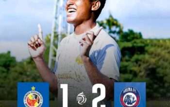 Arema FC Berhasil Comeback Atas Semen Padang Dengan Skor 2-1