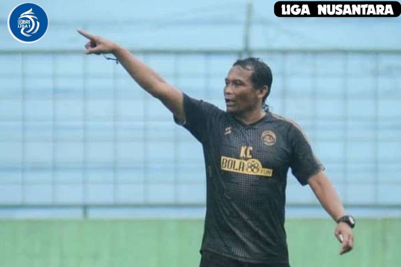 King Kuncoro Julukan Baru Carteker Arema FC Dari Aremania