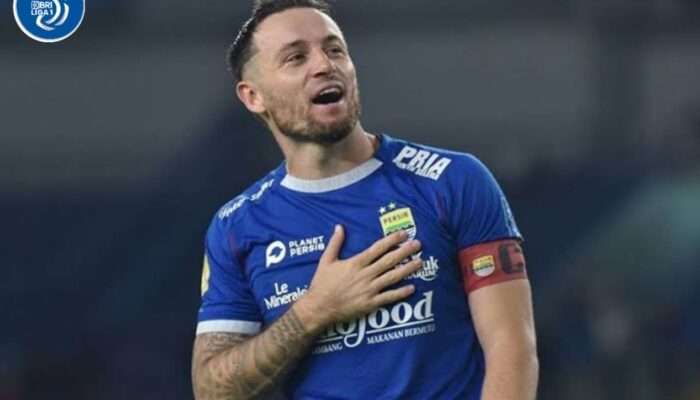 Marc Klok Pertanyakan Keputusan Laga Melawan PSBS Biak Digelar Di Jayapura