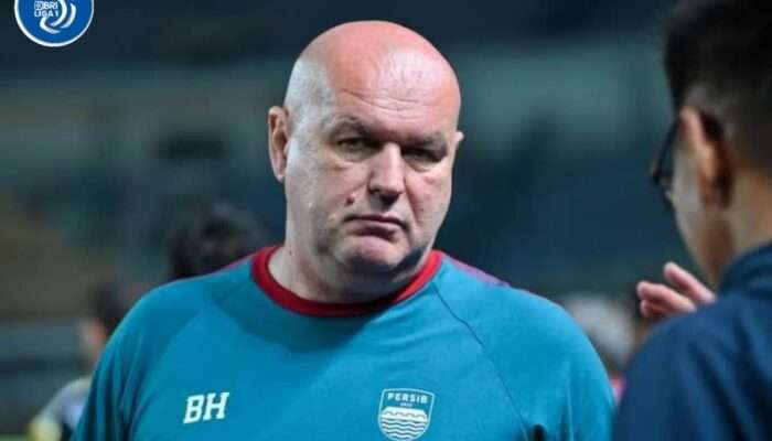 Bojan Hodak Ungkap Alasan Persib Minim Belanja Pemain Di Bursa Transfer Paruh Musim Ini