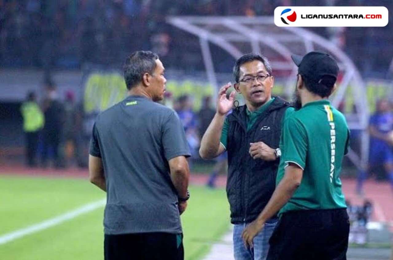 Aji Santoso Dirumorkan Akan Kembali Melatih Arema FC