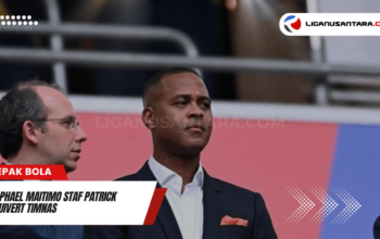 Raphael Maitimo Staf Patrick Kluivert Timnas