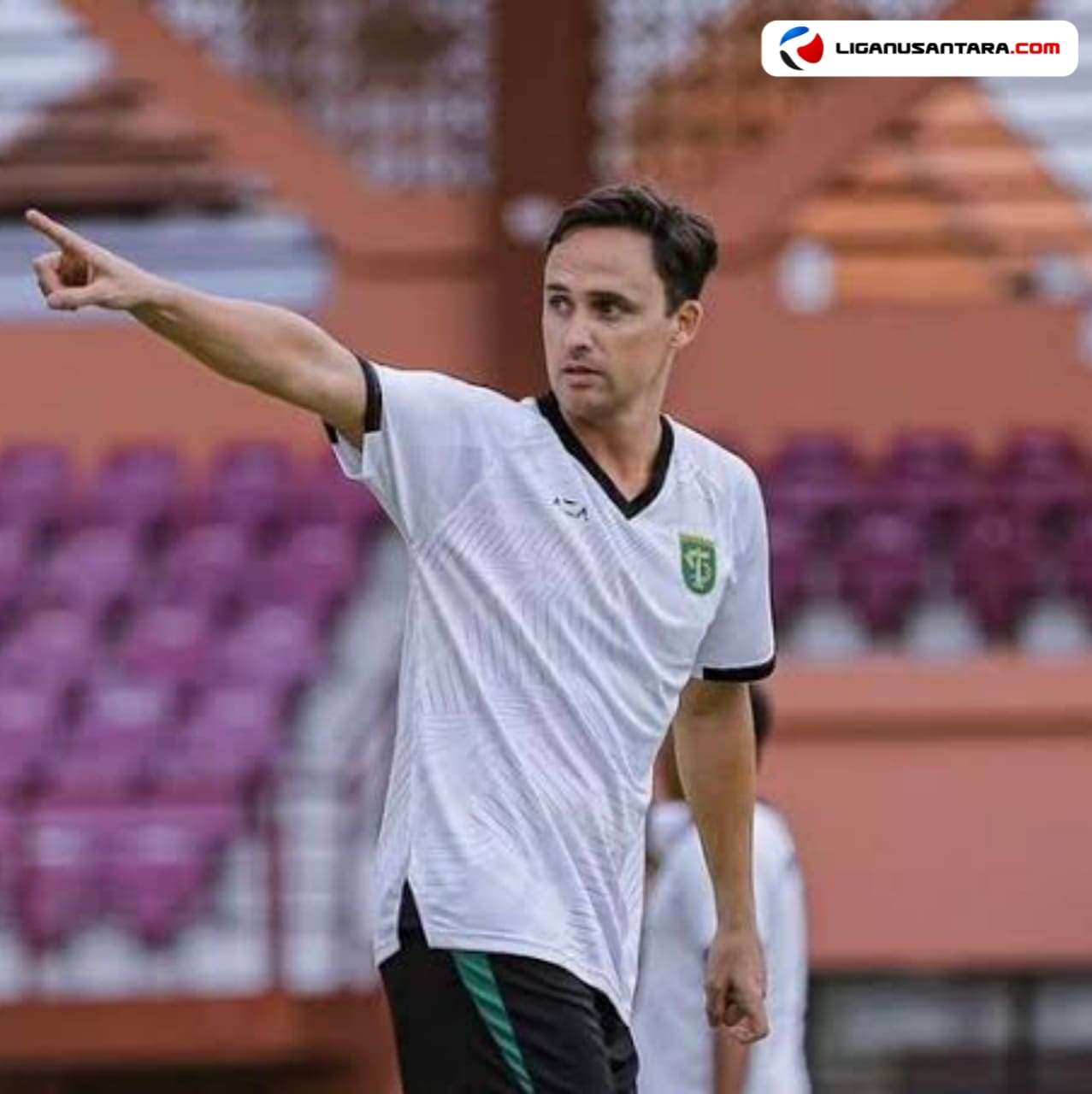 Panen Hasil Minor, Paul Munster Dipanggil Manajemen Persebaya