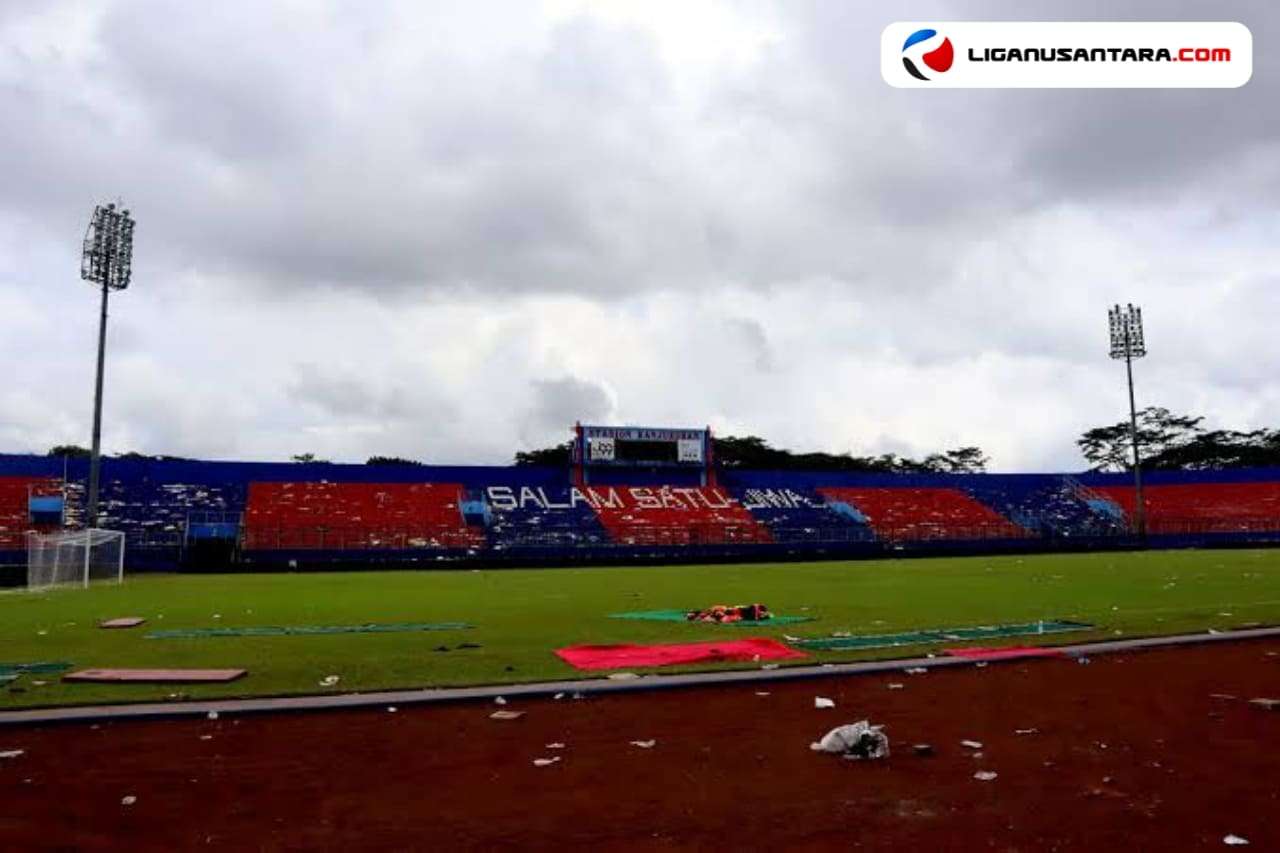 Stadion Kanjuruhan Disebut Tak Layak Digunakan