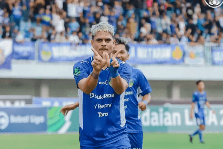 Striker PSIM Jogja 2024/2025