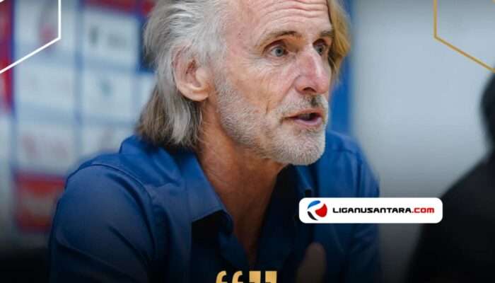 Reaksi Jan Olde Riekerink Usai Timnya Bantai Semen Padang: Luar Biasa!