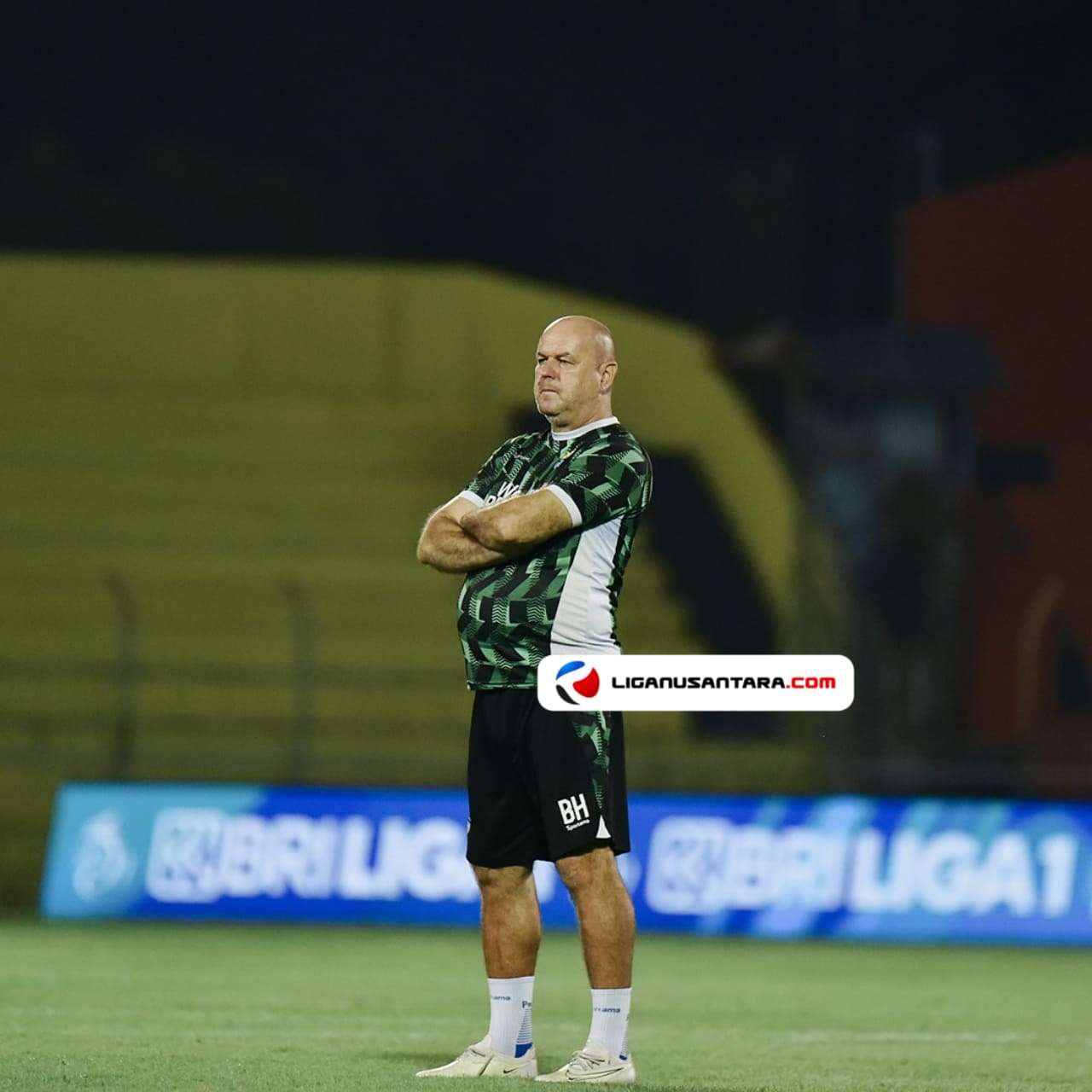 Bojan Hodak Enggan Persib Bandung Remehkan Semen Padang