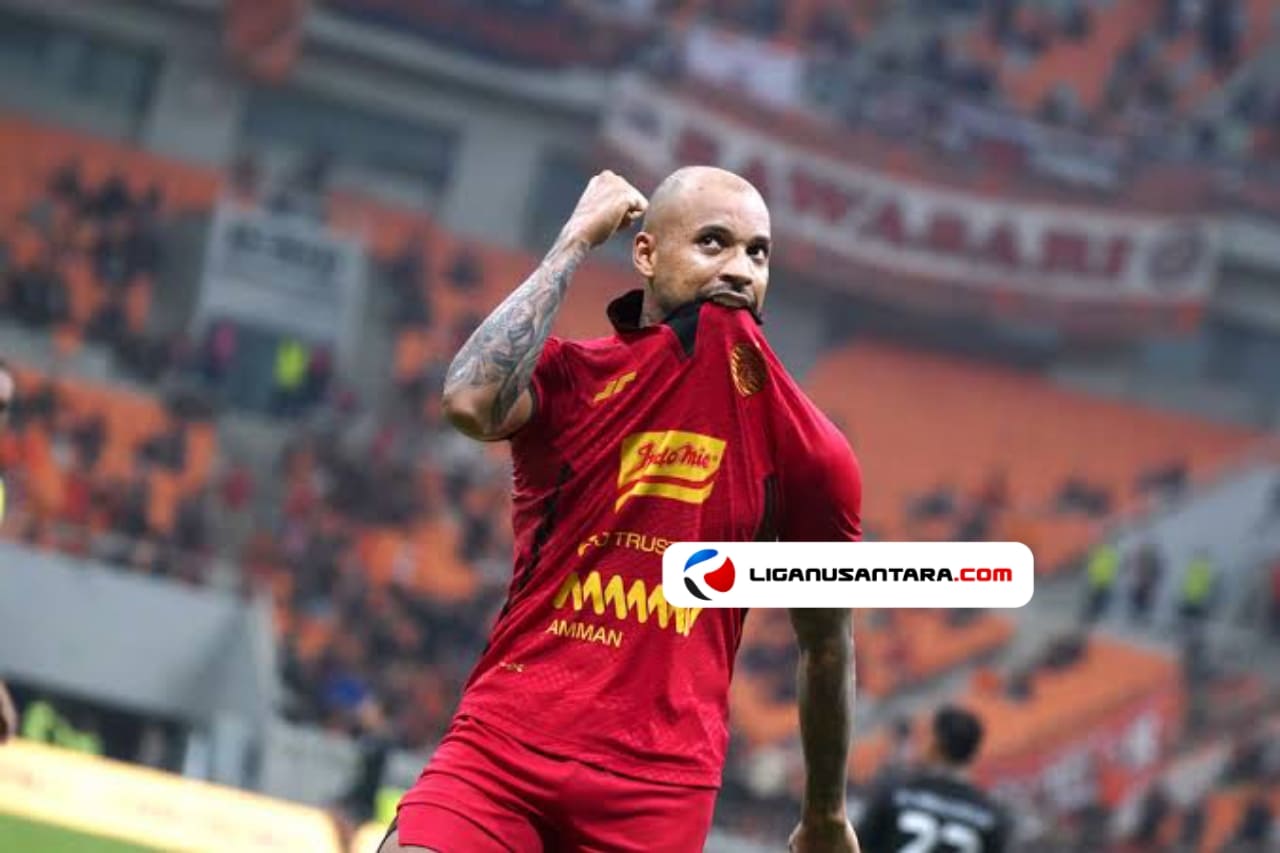 Usai Diganjar Kartu Merah Melawan Arema, Gustavo Almeida: Saya Akan Kembali Menjadi Kuat