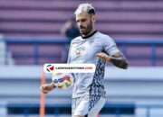 Tekad Tyronne del Pino Putus Rekor Buruk Persib Di Segiri