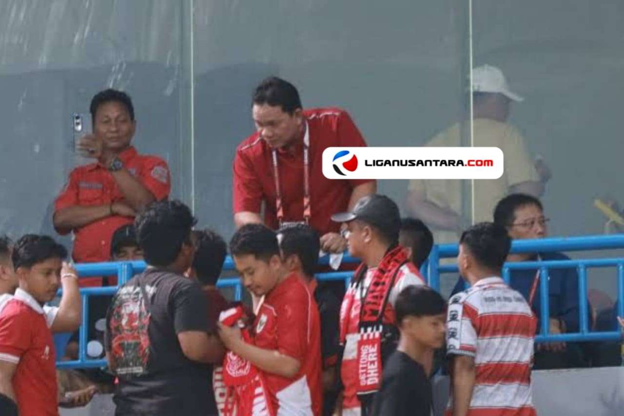 Achsanul Qosasi Terlihat Dukung Langsung Madura Melawan Svay Rieng, Manajer Tim Buka Suara