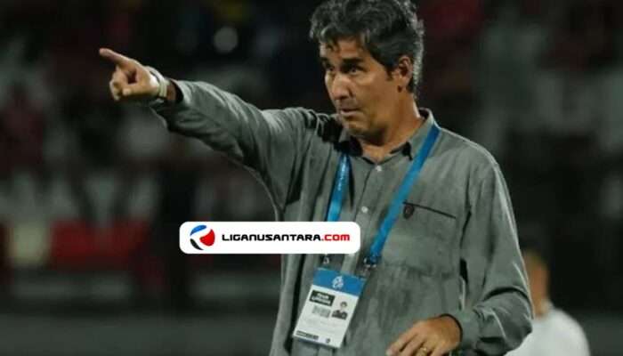 Berhasil Kalahkan PSM, Teco: Saya Harus Profesional