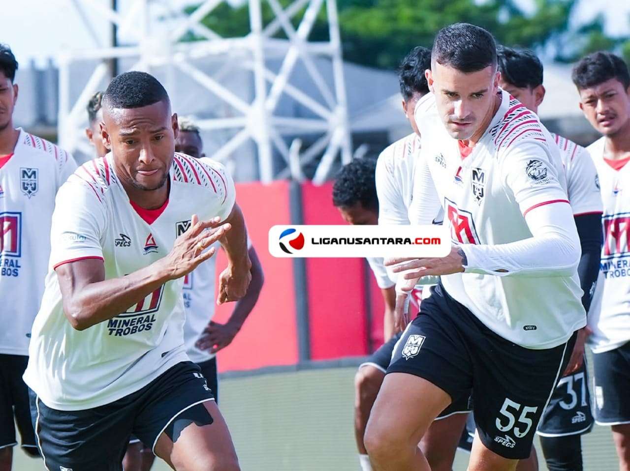 Malut United Siap Tunda Gelar Juara Persib Bandung