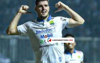 Nick Kuipers Sebut Komunikasi Jadi Kunci Pertahanan Persib