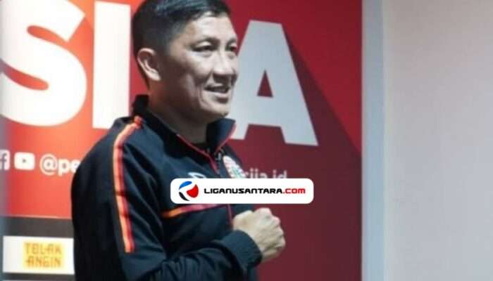 Bus Persik Dilempari Batu, Arema Tetap Main di Kanjuruhan