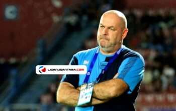 Bojan Hodak Jelaskan Tantangan Finansial Persib