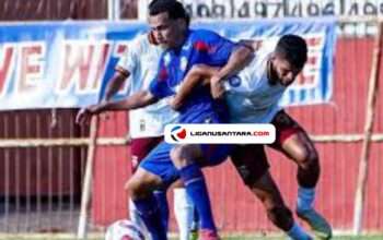 Aremania Minta Timnya Bantu Semen Padang Dibanding PSS