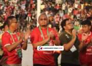 Semen Padang Bertahan, Andre Rosiade Nangis di Tribun