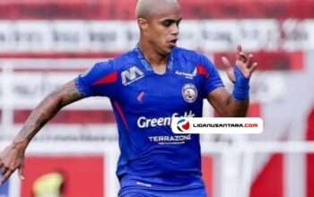 William Marcilio Batal Gabung Persib Bandung?