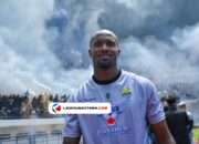 Gervane Kastaneer Resmi Cabut Dari Persib