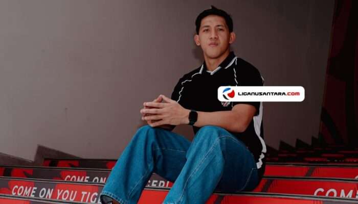 Persija Jakarta Resmi Gaet Eksel Runtukahu