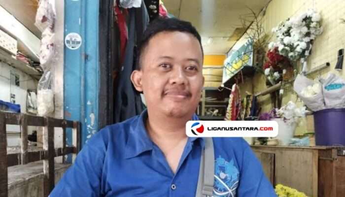 Cerita Uliya Nugraha, Tukang Bunga Yang Menyusun Nama Frans Putros