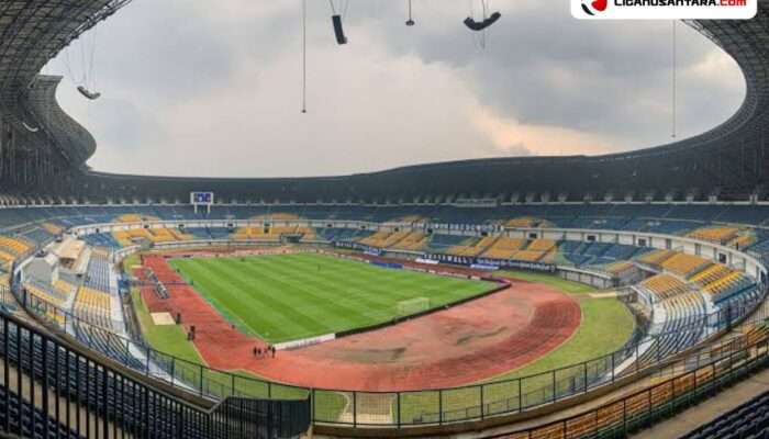 Persib Pastikan Rumput GBLA Jauh Lebih Baik Dari Musim Lalu