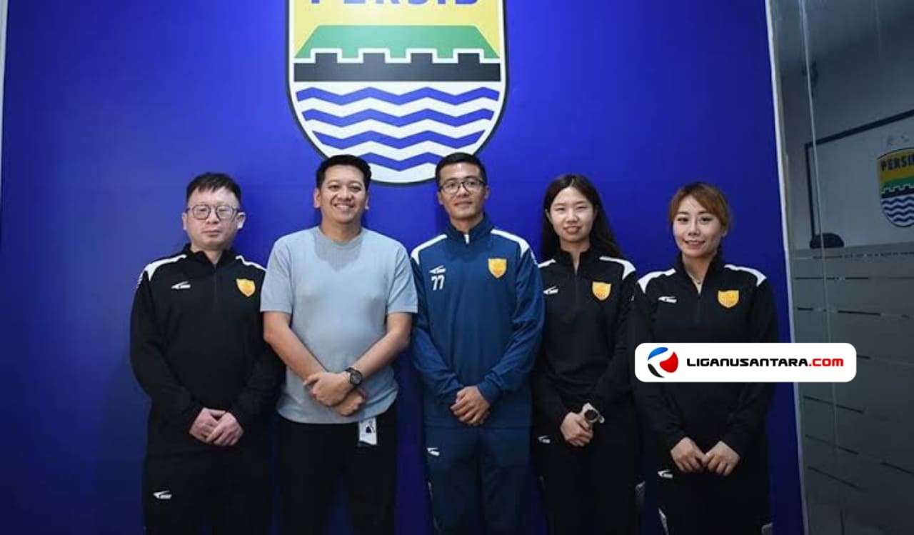 Persib Bandung Terima Kunjungan Manila Digger