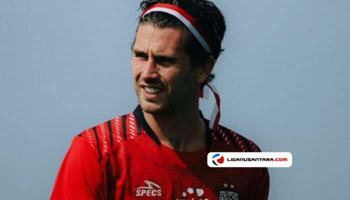 Jordy Bruijn Puji Lapangan Latihan Bali United