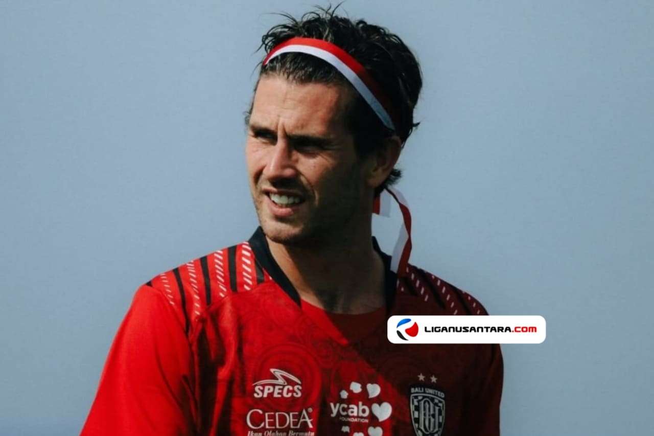 Jordy Bruijn Puji Lapangan Latihan Bali United