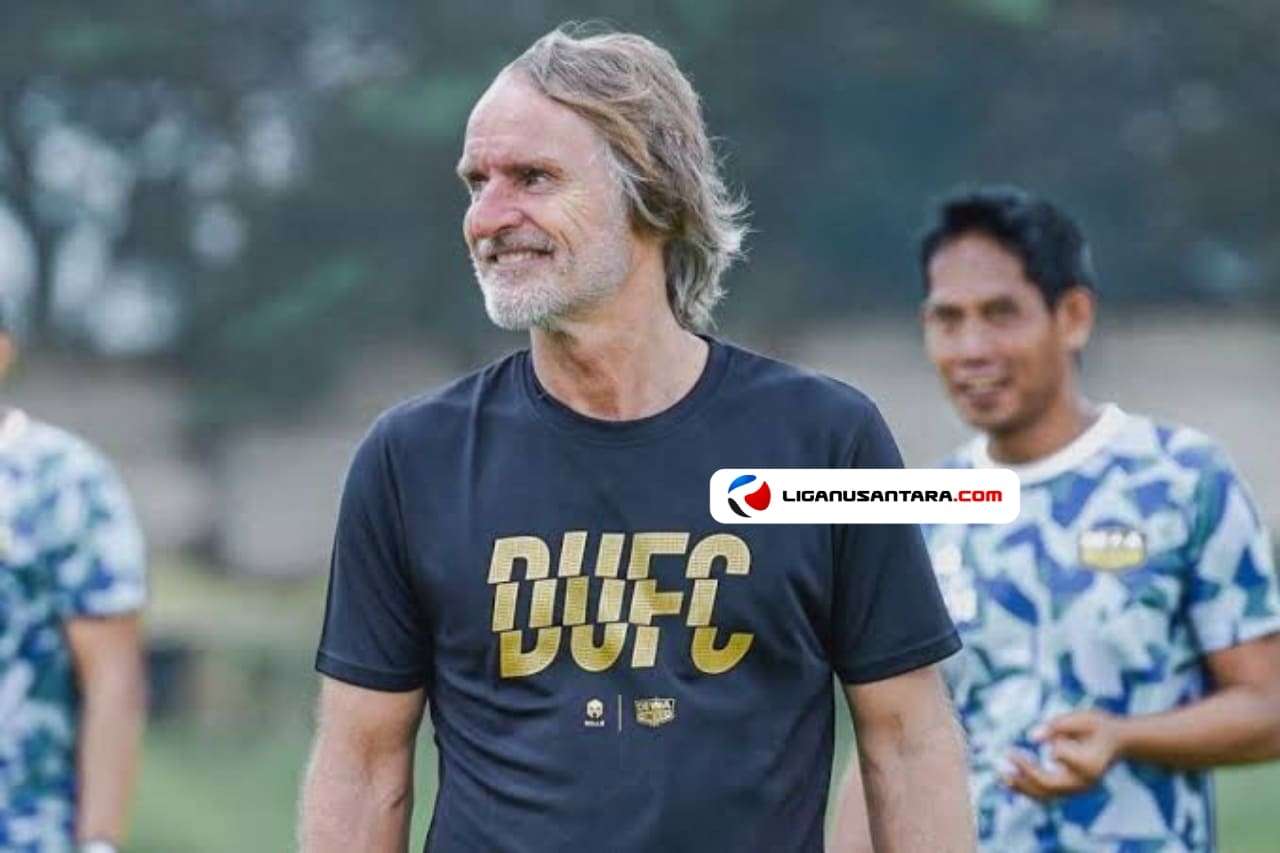 Pelatih Dewa United Incar Hasil Positif Kontra Persik Kediri