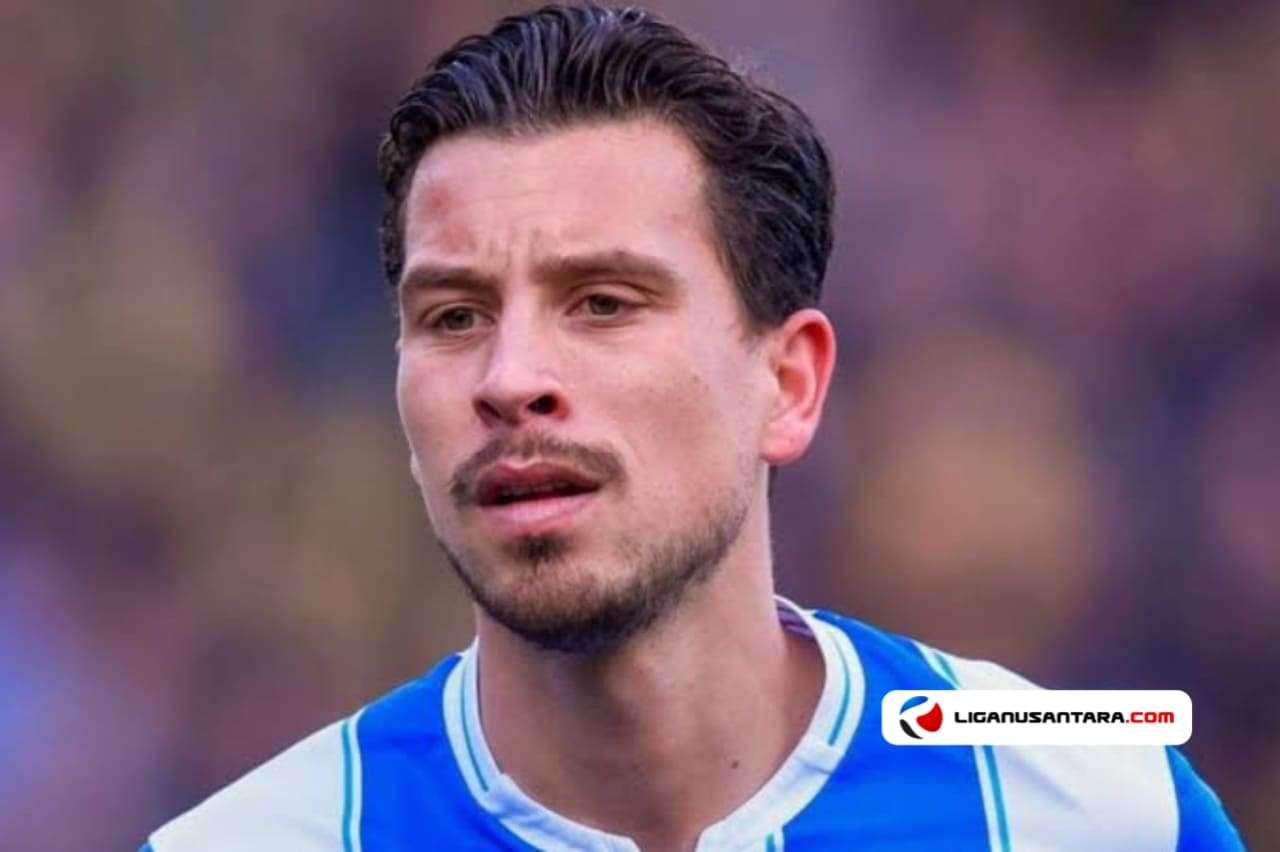 Thom Haye Ke Persib Atas Permintaan Bojan Hodak
