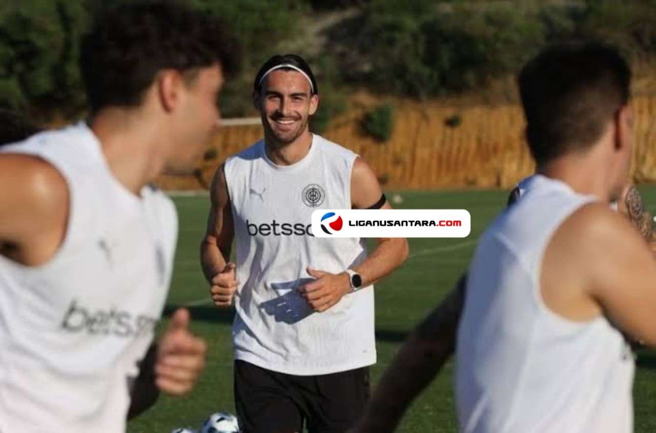 Alasan Andrew Jung Absen Di latihan Perdana Persib