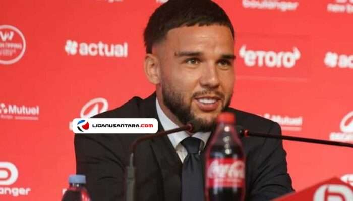 Calvin Verdonk Sebut Sepakbola Indonesia Seperti Agama