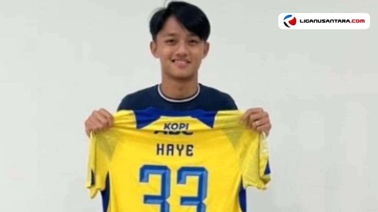 Pamer Jersey Thom Haye, Achmad Maulana Sangat Bahagia 
