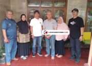 Persib Takziah Ke Rumah Duka Nyanyang