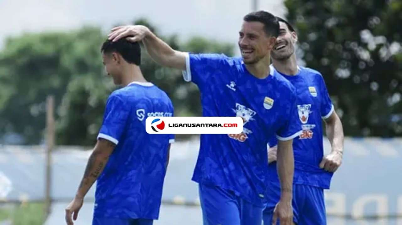Thom Haye Dihujat, Bojan Hodak Sebut Pelakunya Bukan Bobotoh