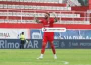 Kiper Arema FC Bertekad Catat Clean-sheet