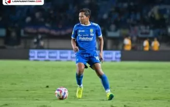 Adam Alis Tekankan Persib Harus Fokus Penuh di Laga Tandang Lawan Ratchaburi