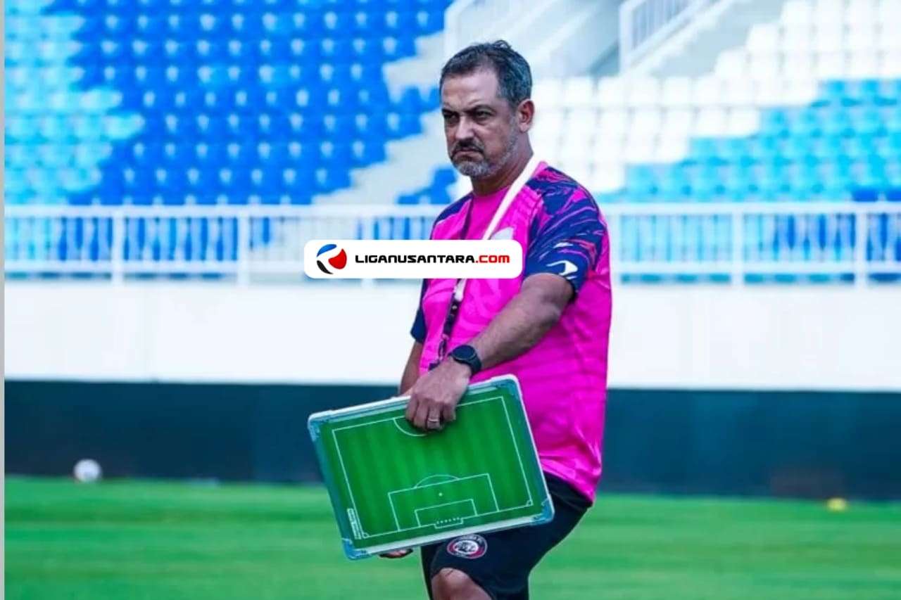 Arema FC Siap Curi Poin Dari Kandang PSM