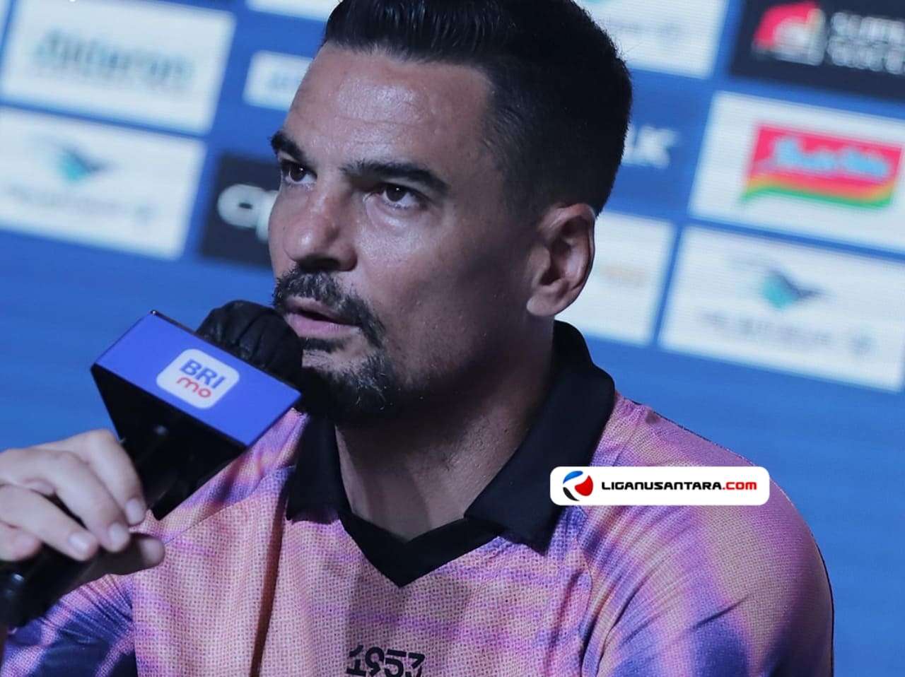 Hadapi Bali, Carlos Pena Berharap Bawa Poin Penuh