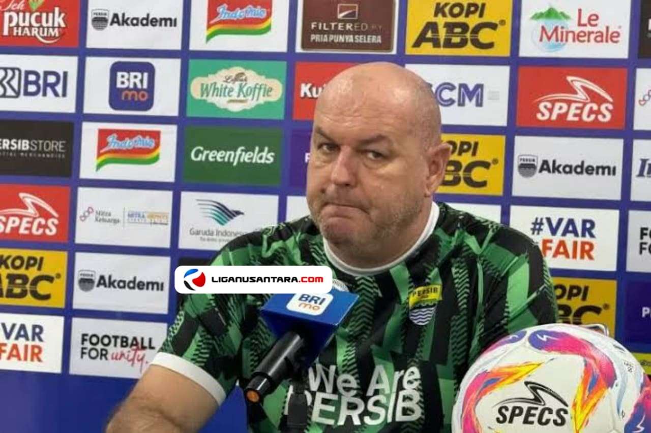 Bojan Hodak Pastikan Pemainnya Siap Lawan Persis
