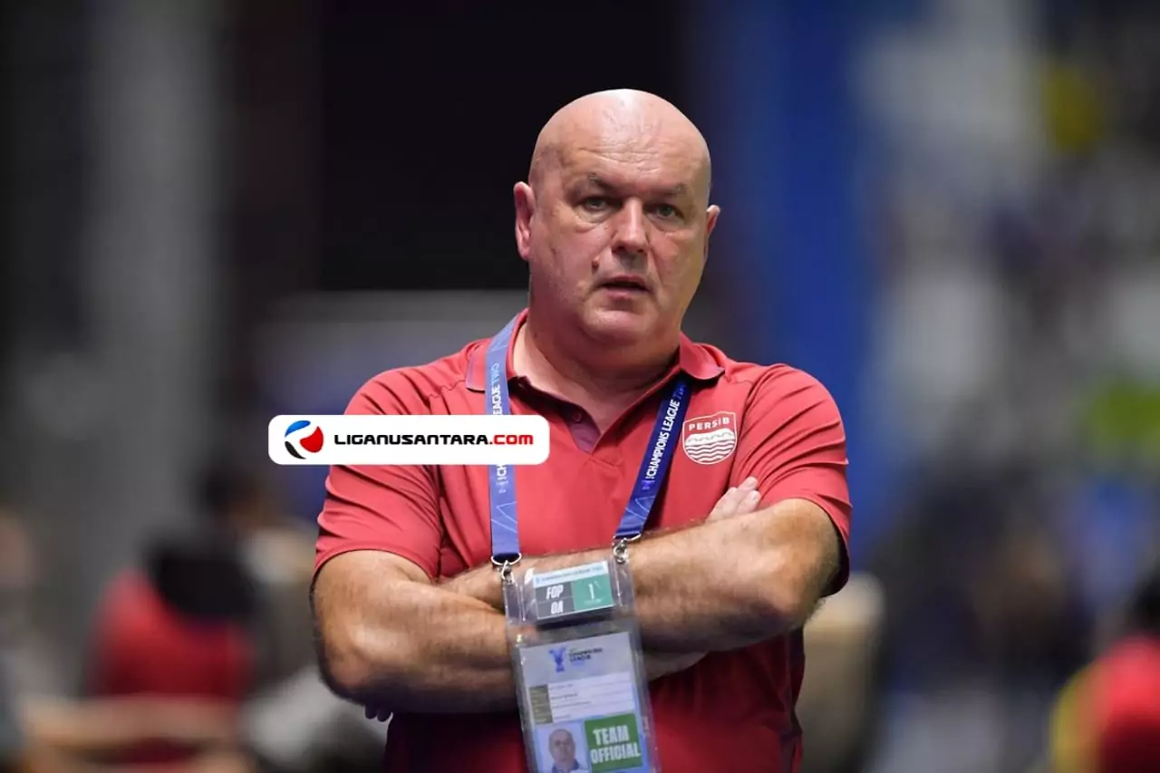 Bojan Hodak Beberkan Kondisi Putros dan Jung