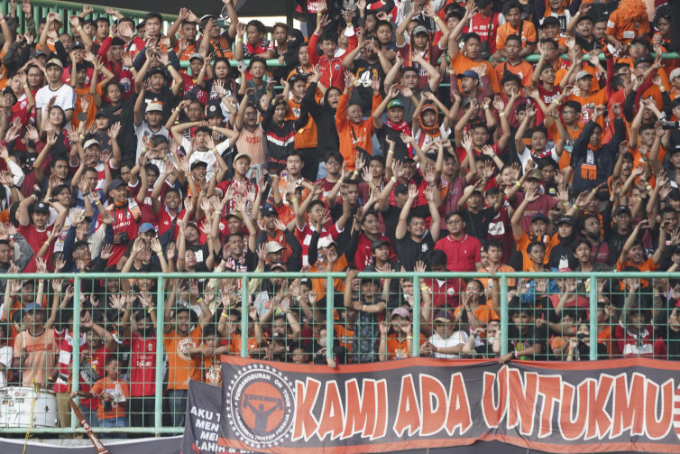 The Jakmania Diminta Tak Hadiri Laga Persib vs Persija di GBLA