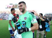 Isu Maarten Paes hingga Cyrus Margono Menguat, Persib Bandung Tak Mau Lagi Buang Slot Asing untuk Posisi Kiper