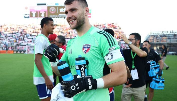 Isu Maarten Paes hingga Cyrus Margono Menguat, Persib Bandung Tak Mau Lagi Buang Slot Asing untuk Posisi Kiper