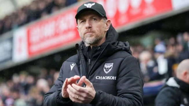 Usai Dipecat Erick Thohir, Gary Rowett Harap Oxford United Bangkit