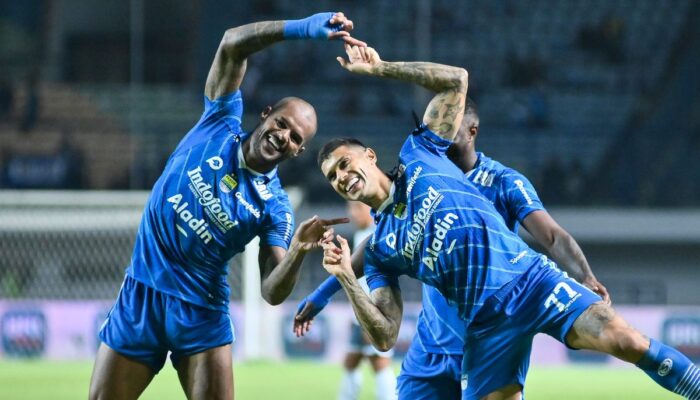 Tak Lagi Bergantung pada Duet DDS–Ciro, Persib Bandung Kini Lebih Kolektif