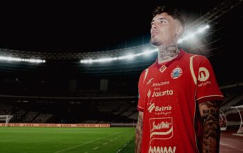 Shayne Pattynama Berpotensi Jalani Debut Bersama Persija Lawan Persita